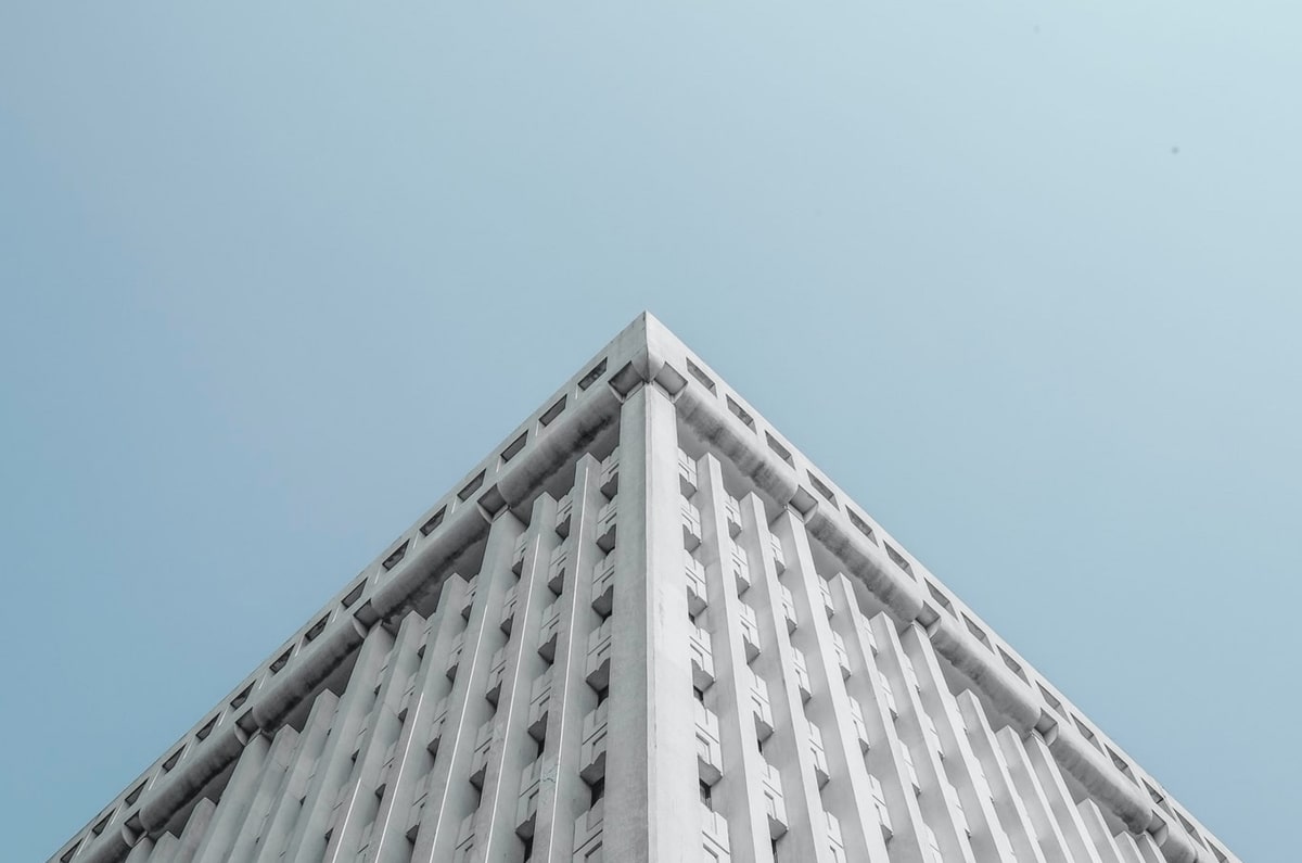 1.15亿对标凯塞多,曼联3目标抢中场,先租后买能如愿?