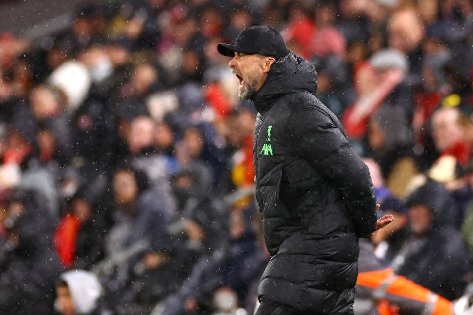 英超回顾:红军之殇,克洛普战术伤人亦伤己,两大死敌宁为玉碎也不为瓦全